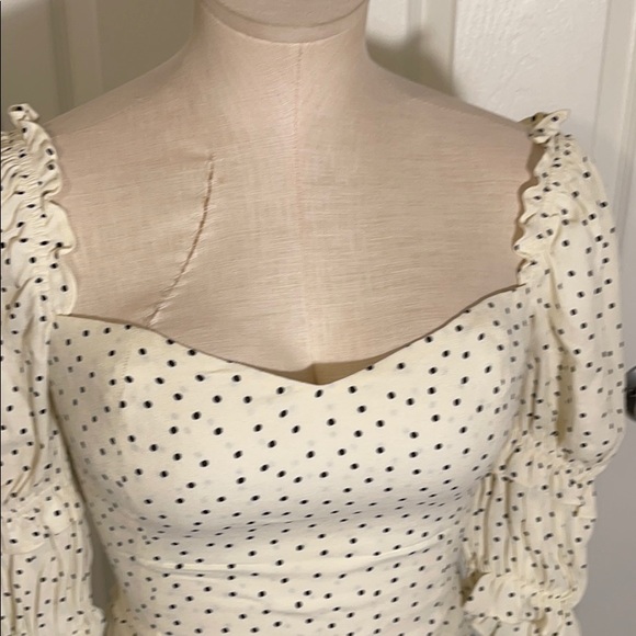 Reformation Nina Top in Pepper Polka Dot Print - Picture 3 of 8